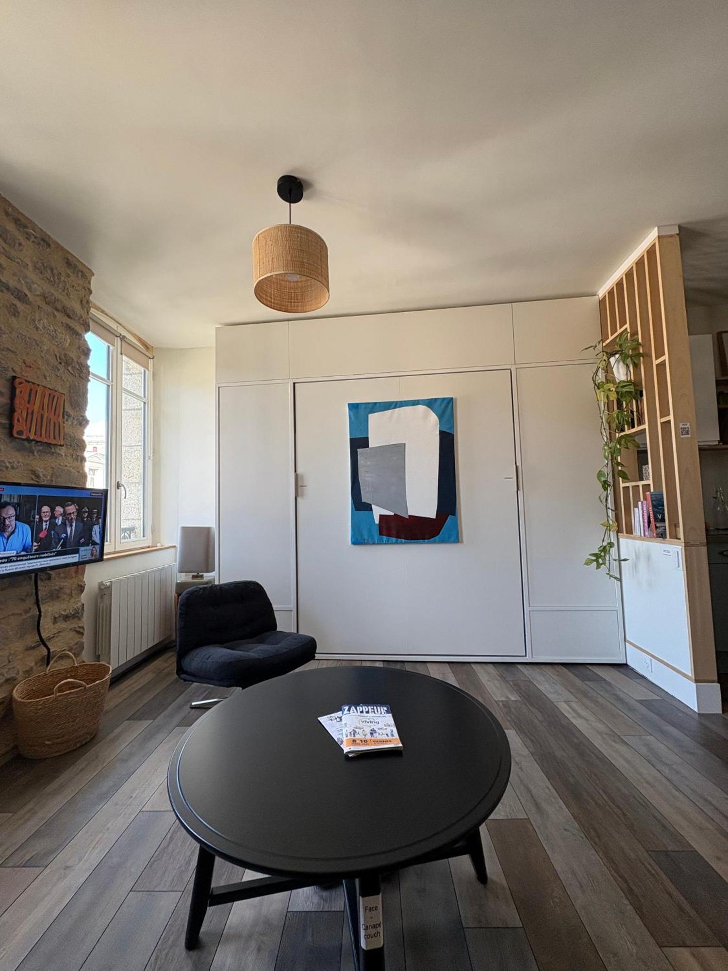 Apartment Avec Terrasse A De *
